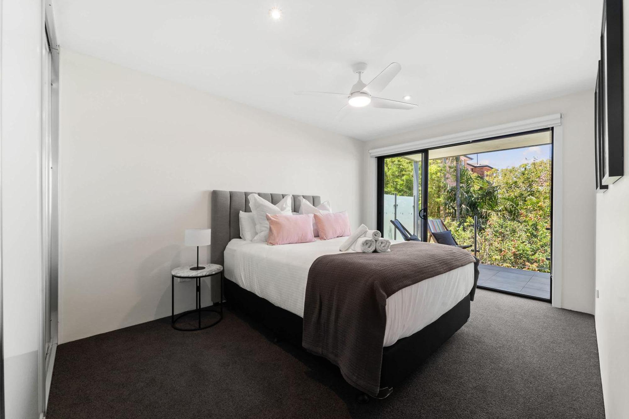 Stylish Boutique By The * Sydney